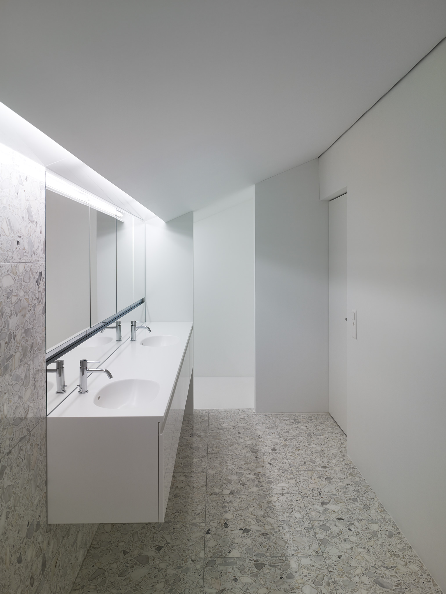 E15543 Alpa 049057 SCREEN